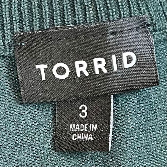 Torrid Green Crisscross Pullover Sweater 3 22/24 - Picture 6 of 8